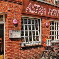 Gebäude Astra Pott