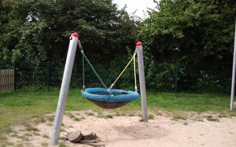 Ostewichtel Krippe Nestschaukel